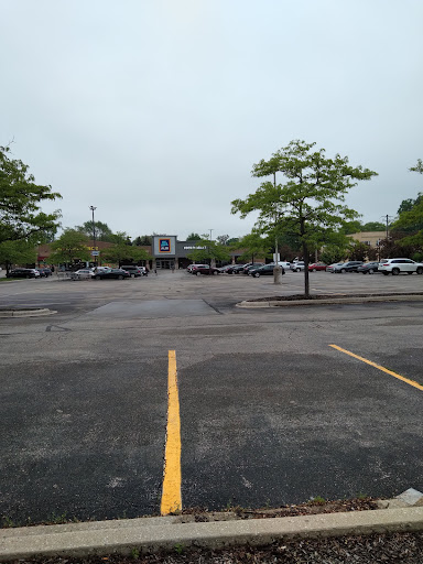 Supermarket «ALDI», reviews and photos, 4833 Oakton St, Skokie, IL 60077, USA