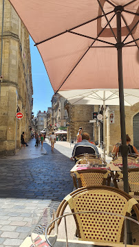 Atmosphère du Restaurant de fruits de mer L'Embarcadère à Bordeaux - n°13