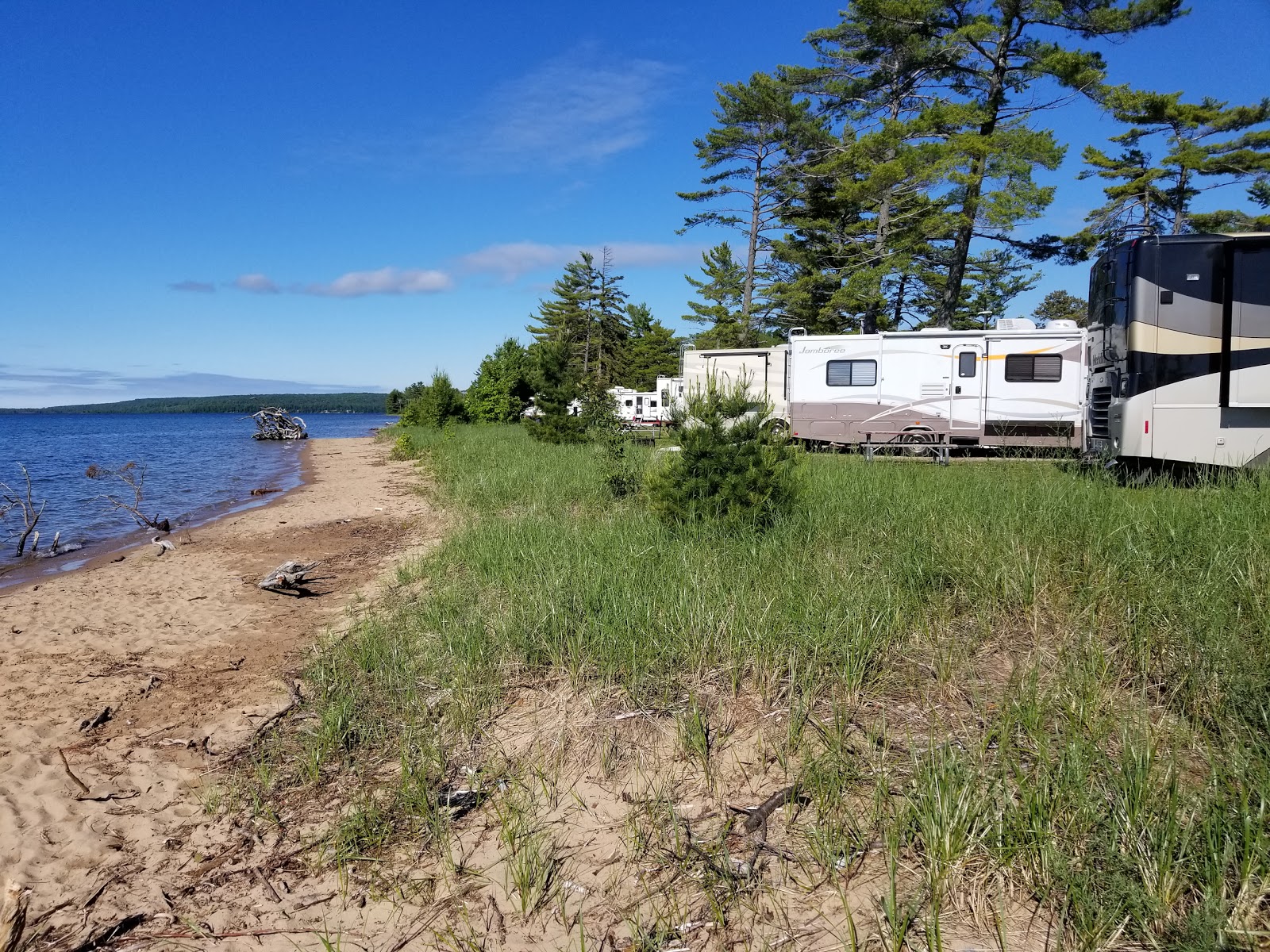 Munising Beach'in fotoğrafı ve yerleşim