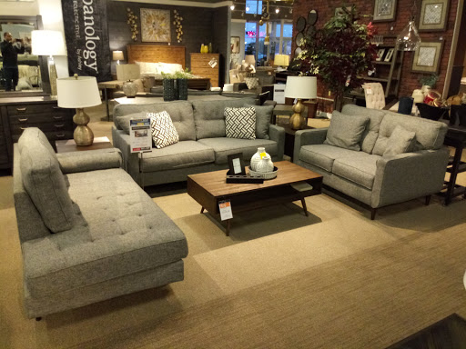 Furniture Store «Ashley HomeStore», reviews and photos, 4771 S 27th St, Greenfield, WI 53220, USA