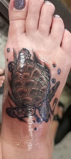 Tattoo Shop «Island Ink Tattoo», reviews and photos, 1215 Miracle Strip Pkwy SE, Fort Walton Beach, FL 32548, USA