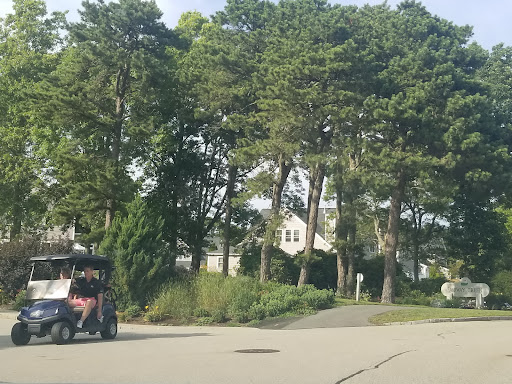 Country Club «White Cliffs Country Club», reviews and photos, 1 Eastcliff Dr, Plymouth, MA 02360, USA