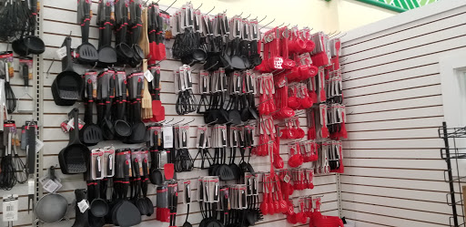 Dollar Store «Dollar Tree», reviews and photos, 100 Granite St, Quincy, MA 02169, USA