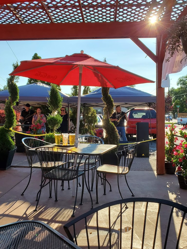 Smoky Mountain Pizzeria Grill 83647