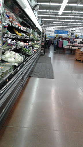 Department Store «Walmart Supercenter», reviews and photos, 108 N Apple Blossom Dr, Chelan, WA 98816, USA