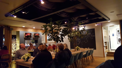 Shopping Mall «Carlmont Village Shopping Center», reviews and photos, 1049 Alameda de las Pulgas, Belmont, CA 94002, USA