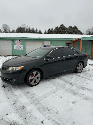 Quality Tinting & Signs image