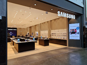 Samsung Experience Store - Mons