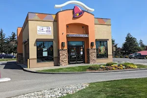 Taco Bell image