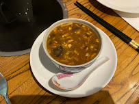 Soupe aigre-piquante du Restaurant chinois La Fontaine de Jade à Paris - n°4