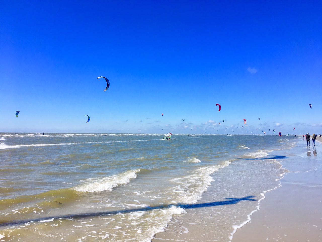 Foto von Bathe Ording FKK mit heller sand Oberfläche