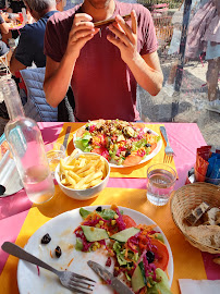 Plats et boissons du Restaurant Joe Le Snacky à La Palud-sur-Verdon - n°19