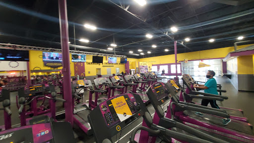 Gym «Planet Fitness», reviews and photos, 4317 Whipple Ave NW, Canton, OH 44718, USA