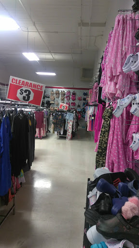 Clothing Store «Forman Mills», reviews and photos, 4411 N Market St, Wilmington, DE 19802, USA