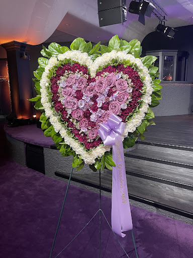 Florist «Tall Tree Floral Designs», reviews and photos, 143 Medford Ave, Patchogue, NY 11772, USA