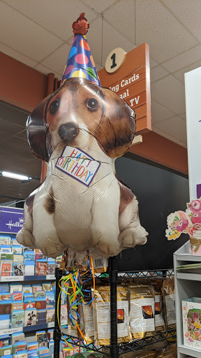 Supermarket «Giant Eagle Supermarket», reviews and photos, 2650 Constitution Blvd, Beaver Falls, PA 15010, USA