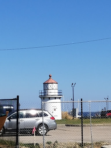 Shopping Mall «Tannery Shopping Center», reviews and photos, 50 Water St, Newburyport, MA 01950, USA