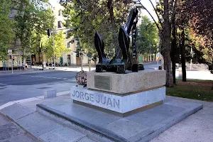 Monumento a Jorge Juan y Santacilia image