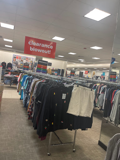 Department Store «Belk», reviews and photos, 600 Friendly Center Rd, Greensboro, NC 27408, USA