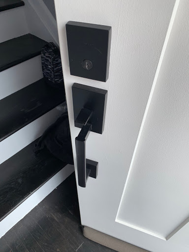 Locksmith «The Locksmith House», reviews and photos, 880 Wyckoff Ave, Brooklyn, NY 11237, USA