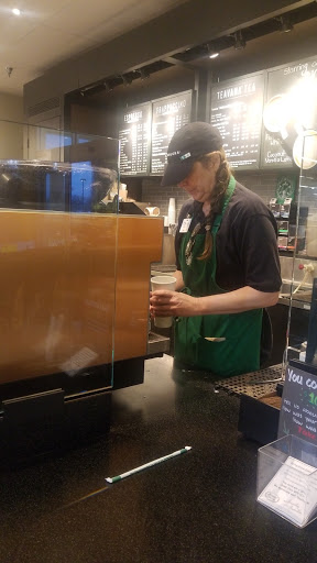 Grocery Store «Jewel-Osco», reviews and photos, 2401 US-12, Spring Grove, IL 60081, USA