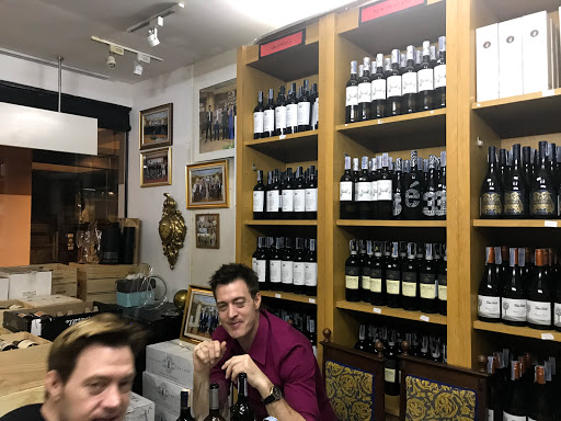 napaphan wine cellar shop