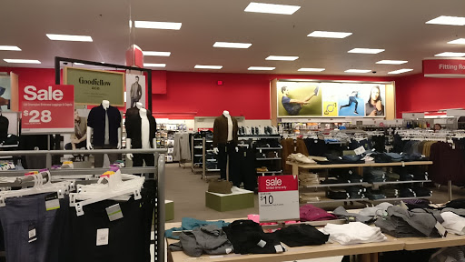 Department Store «Target», reviews and photos, 70 Worcester-Providence Turnpike #100, Millbury, MA 01527, USA