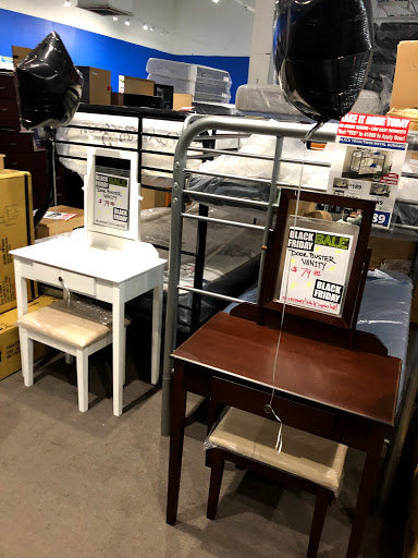 Furniture Store «American Freight Furniture and Mattress», reviews and photos, 4801 Washtenaw Ave, Ann Arbor, MI 48108, USA