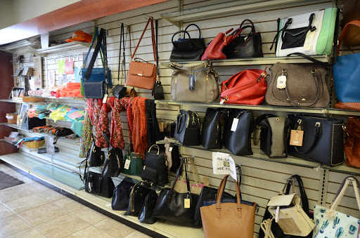 Doctor «H & S Pharmacy of Chapel Hill», reviews and photos, 4708 Nashville Hwy, Chapel Hill, TN 37034, USA