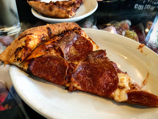 Pizza Restaurant «Schmizza Pub & Grub Broadway», reviews and photos, 628 NE Broadway St, Portland, OR 97232, USA