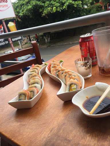 Uramaki Sushi