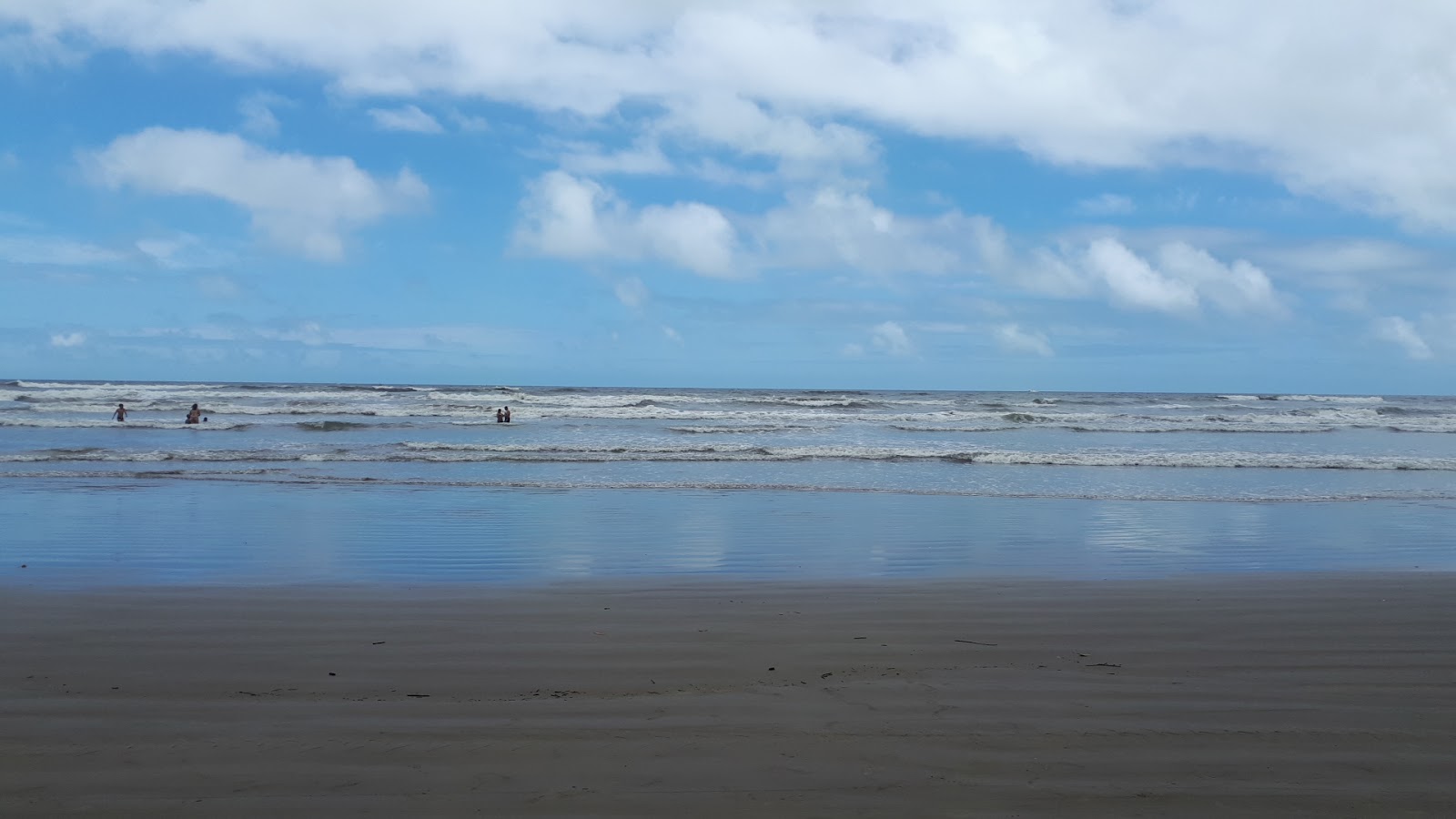 Foto di Spiaggia di Vista Linda con costa lunga e dritta