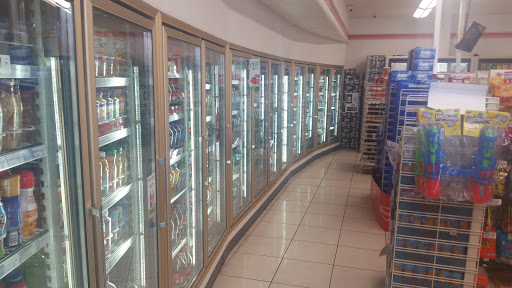 Convenience Store «7-Eleven», reviews and photos, 455 E Foothill Blvd, Azusa, CA 91702, USA