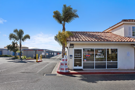 Self-Storage Facility «US Storage Centers», reviews and photos, 23711 Crenshaw Blvd, Torrance, CA 90505, USA