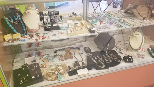 Health Food Store «Moses Kountry Health Food Store», reviews and photos, 7115 4th St NW, Albuquerque, NM 87107, USA