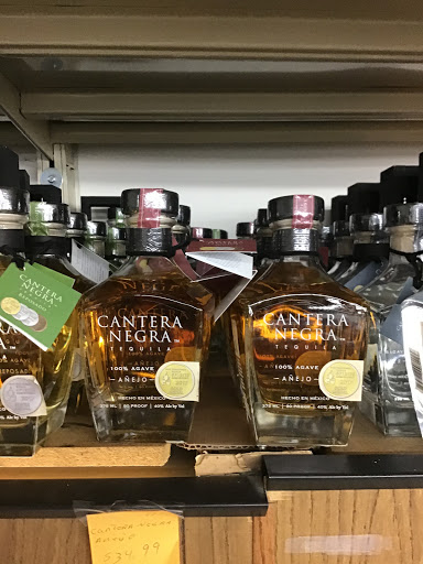 Party Store «Keg Party Shop», reviews and photos, 534 N Huron St, Ypsilanti, MI 48197, USA