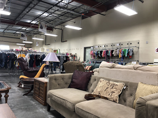 Thrift Store «The Salvation Army», reviews and photos