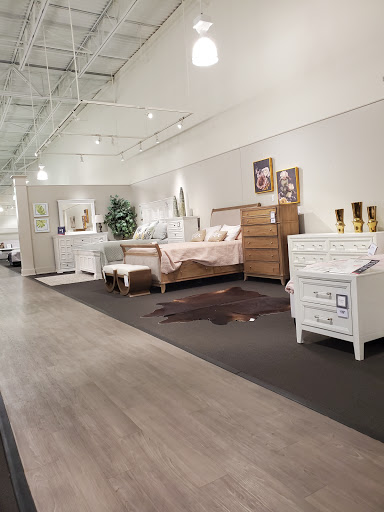 Furniture Store «American Signature Furniture», reviews and photos, 3900 Venture Dr, Duluth, GA 30096, USA