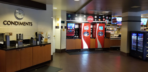 Shopping Mall «Woodlands Square», reviews and photos, 3150 Tampa Rd, Oldsmar, FL 34677, USA