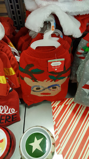 Pet Supply Store «PetSmart», reviews and photos, 2391 NJ-66, Ocean Township, NJ 07712, USA