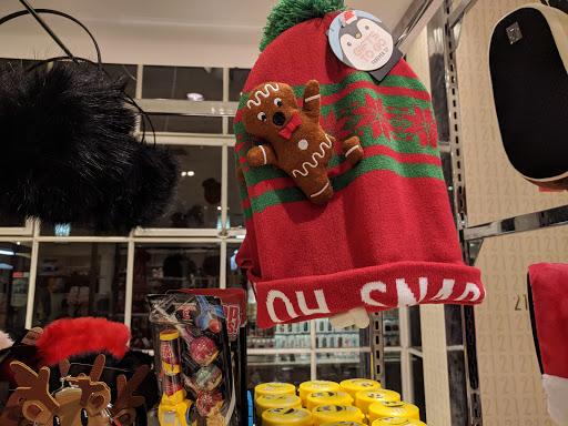 Clothing Store «Forever 21», reviews and photos, 757 Spectrum Center Dr, Irvine, CA 92618, USA