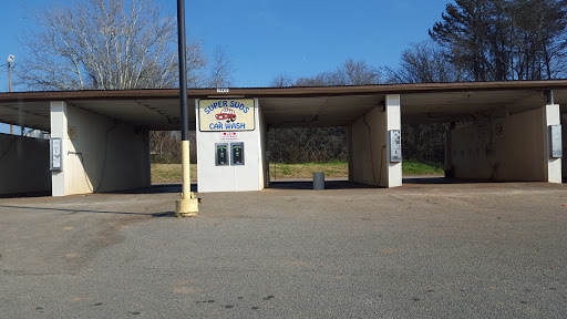 Super Suds Car Wash en Elkin