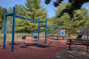 Winslow Woods Park image