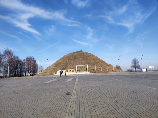 Kopiec Wyzwolenia w Piekarach Śląskich