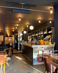 Atmosphère du Restaurant Café Livres à Paris - n°8