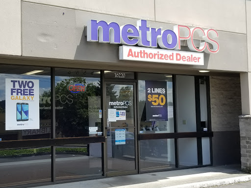 Cell Phone Store «MetroPCS Authorized Dealer», reviews and photos, 16220 SE McLoughlin Blvd, Oak Grove, OR 97267, USA