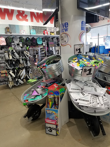 Variety Store «Five Below», reviews and photos, 8317 E Twelve Mile Rd, Warren, MI 48093, USA