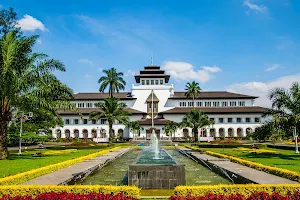 Gedung Sate image