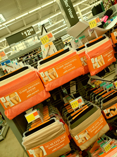 Department Store «Walmart Supercenter», reviews and photos, 2425 S Zero St, Fort Smith, AR 72901, USA