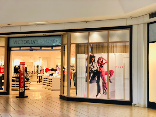 Shopping Mall «The Commons At Federal Way», reviews and photos, 1928 S Commons, Federal Way, WA 98003, USA